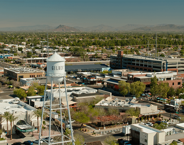 Vista aérea de la torre de agua de Gilbert Arizona